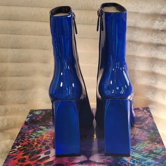 CAPE ROBBIN Blue Hayward Blue Patent Chunky Heel Boots - Picture 5 of 10